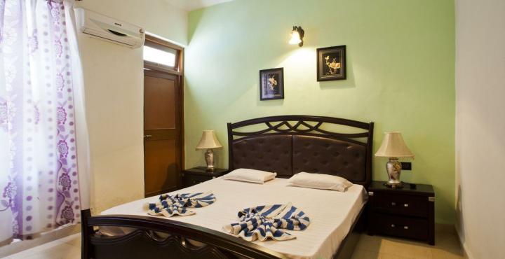 Dona Alcina Resorts Candolim Exterior photo